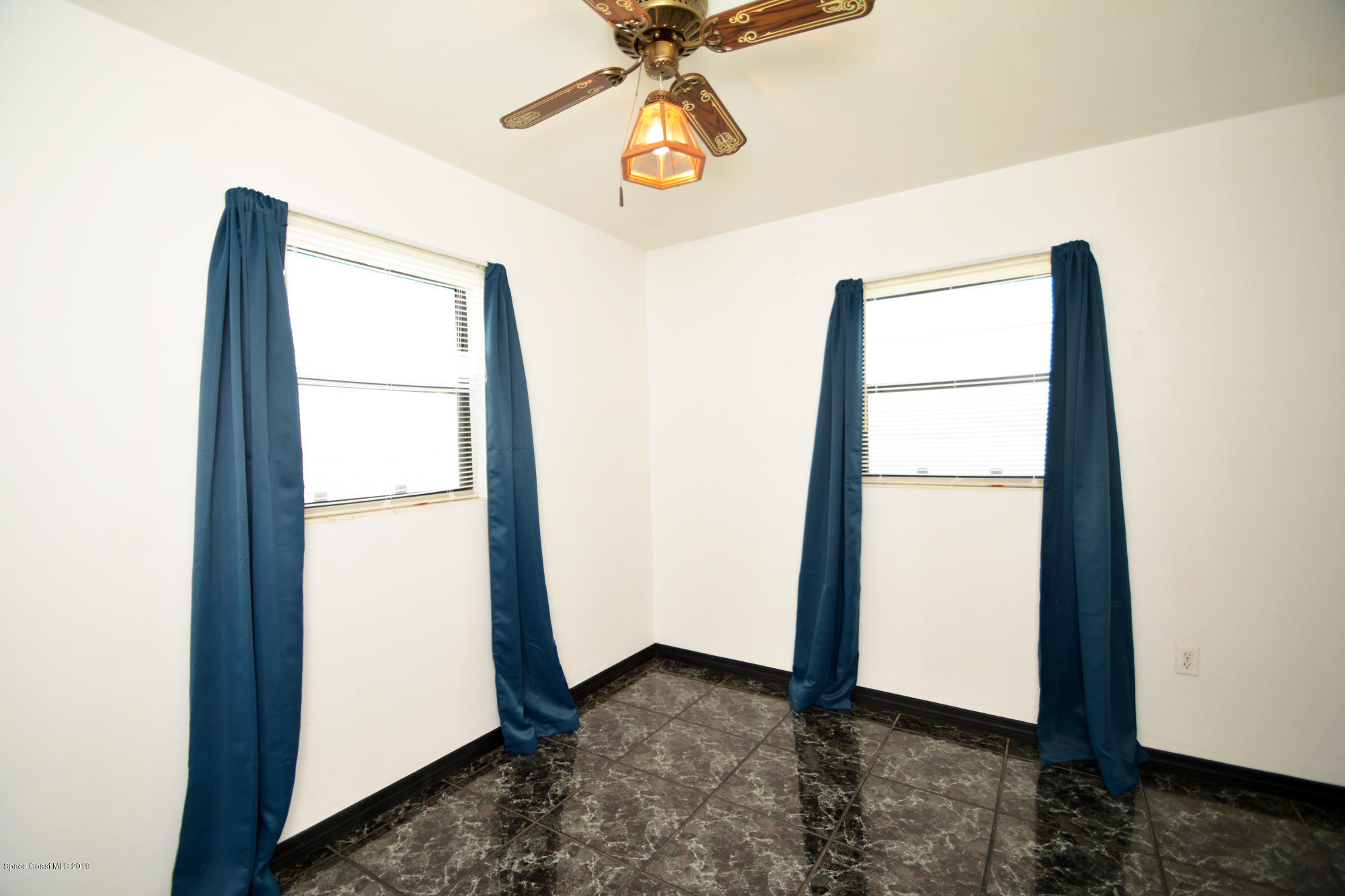 2244 Post Road Melbourne, FL 32935 - Photo 8 of 18 DSC_3676