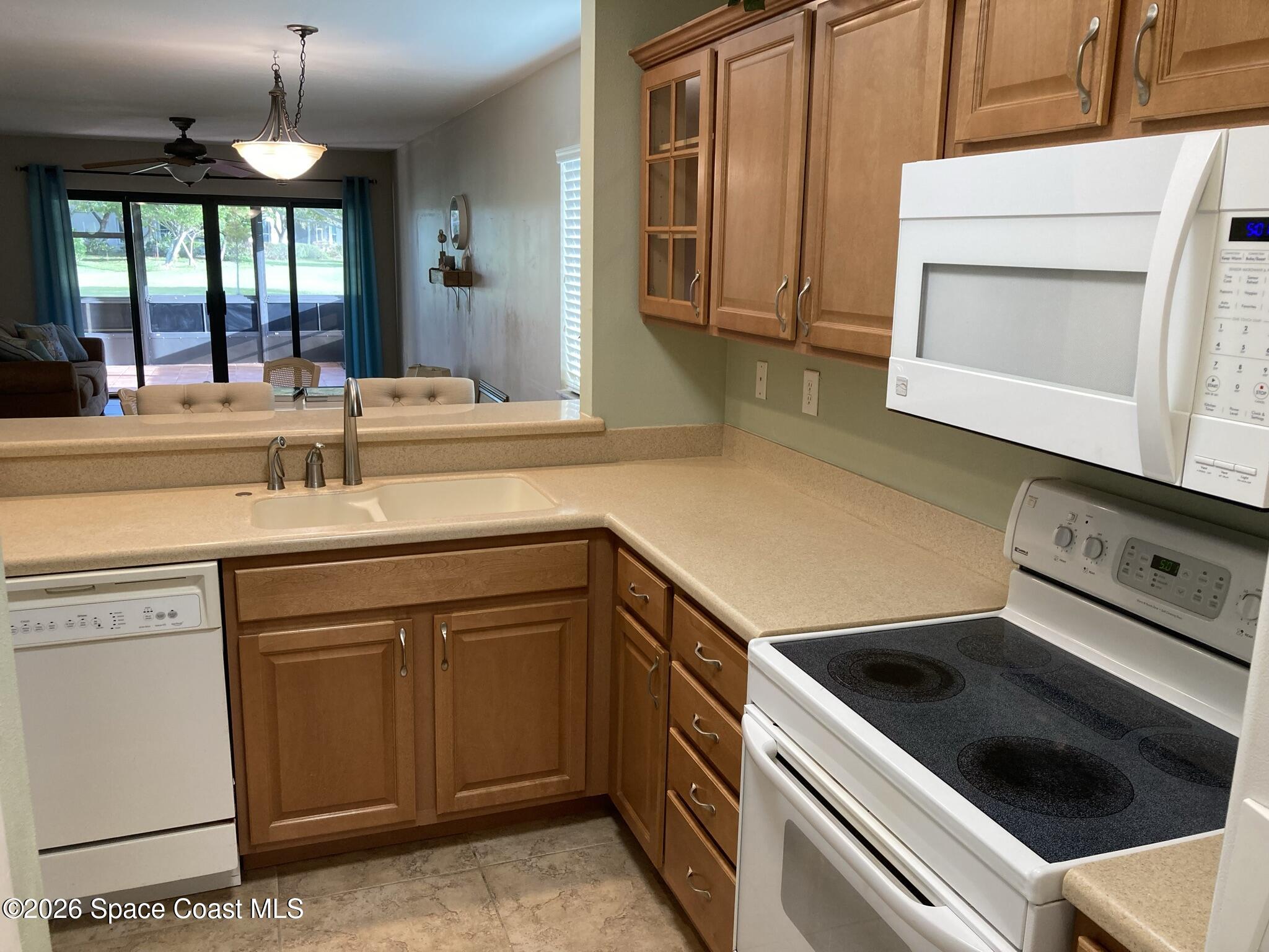 2 Country Club Road, Unit 27 Cocoa Beach, FL 32931 - Photo 12 of 19 12) 69374-69c9aac382613