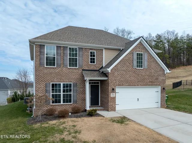 $599,000 | 604 Branchwood Lane, Maryville, TN 37801