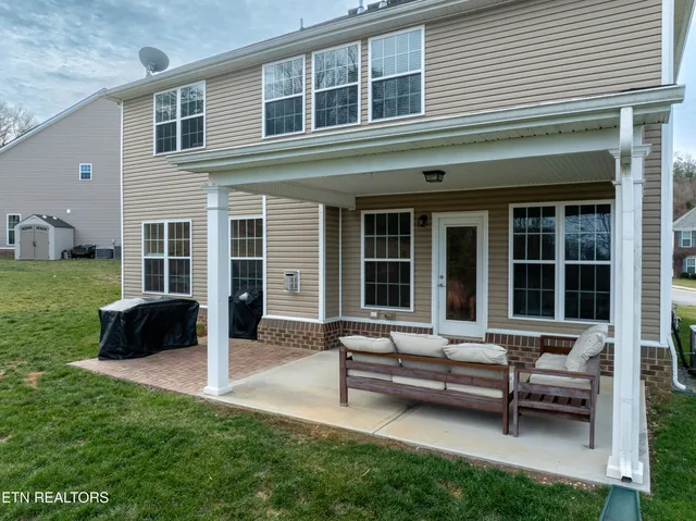 $599,000 | 604 Branchwood Lane, Maryville, TN 37801