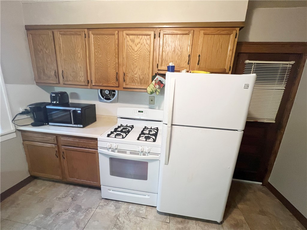 182 Scottsville Road Rochester, NY 14611 - Photo 17 of 25