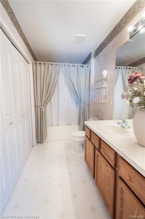 1797 Tremont Road Canton, MI 48188 - Photo 31 of 44