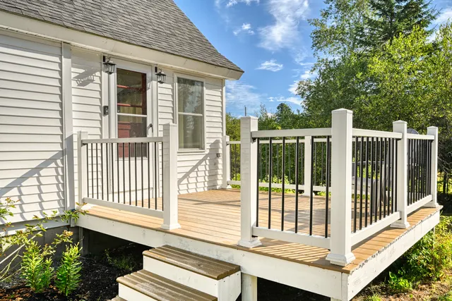 $234,000 | 2 Piper Lane, Abbot, ME 04406