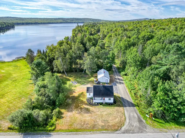 $234,000 | 2 Piper Lane, Abbot, ME 04406