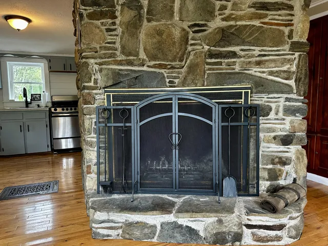 $234,000 | 2 Piper Lane, Abbot, ME 04406