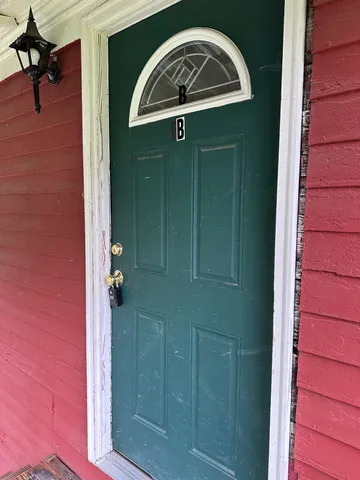 $1,395 | 23 Ashuelot Street, Unit B, Winchester, NH 03470