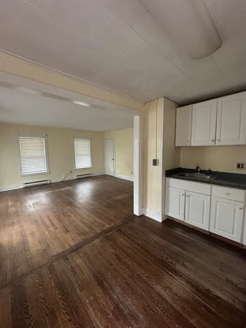 $1,395 | 23 Ashuelot Street, Unit B, Winchester, NH 03470