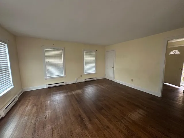 $1,395 | 23 Ashuelot Street, Unit B, Winchester, NH 03470