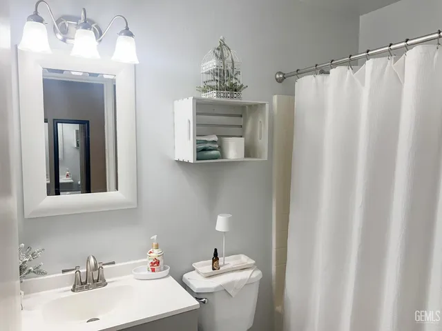 $380,000 | Undisclosed Address, Bakersfield, CA 93312