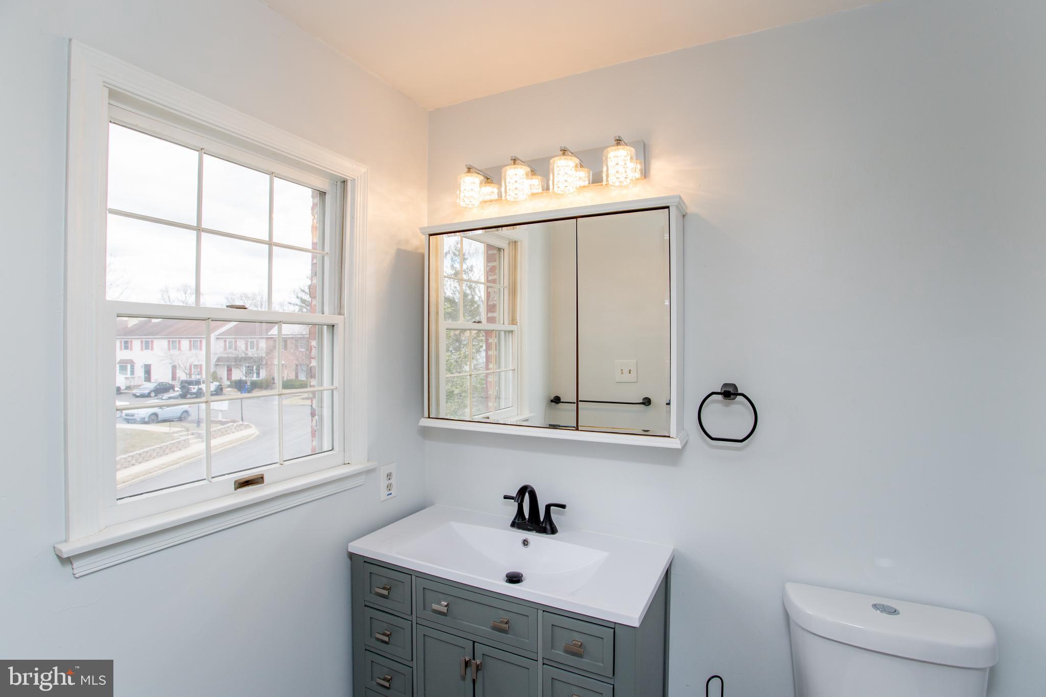 2 Washington Square Doylestown, PA 18901 - Photo 16 of 36