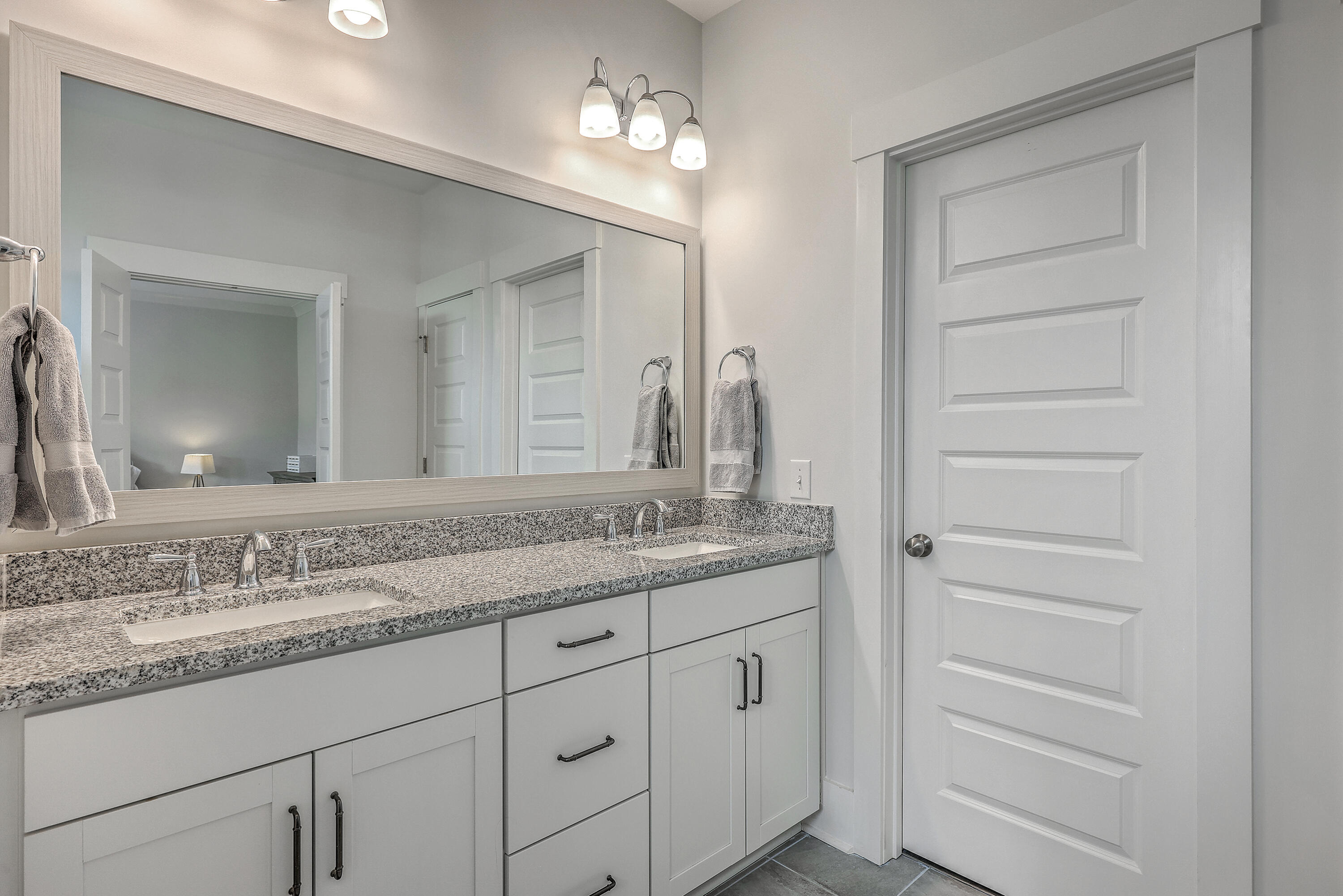 3119 Sturbridge Road Mount Pleasant, SC 29466 - Photo 30 of 45 ZYN_5958_59_60_61_62_63_64
