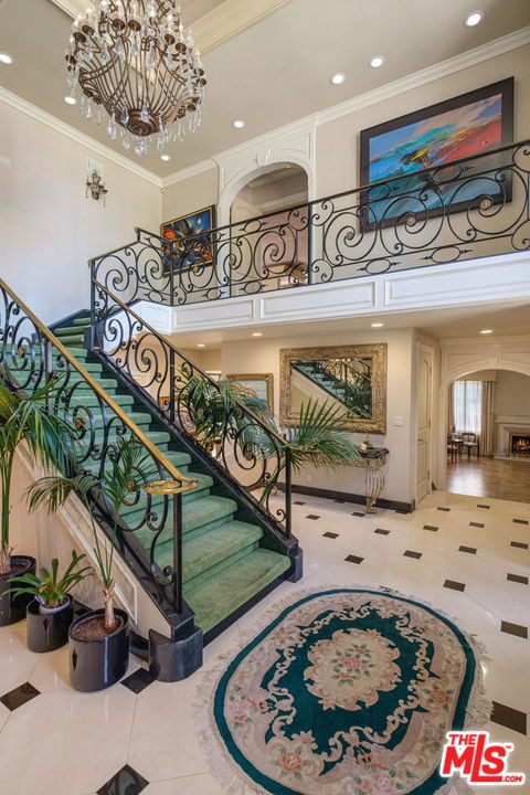 511 North Canon Drive Beverly Hills, CA 90210 - Photo 6 of 34 a view of a swimming pool and outdoor space