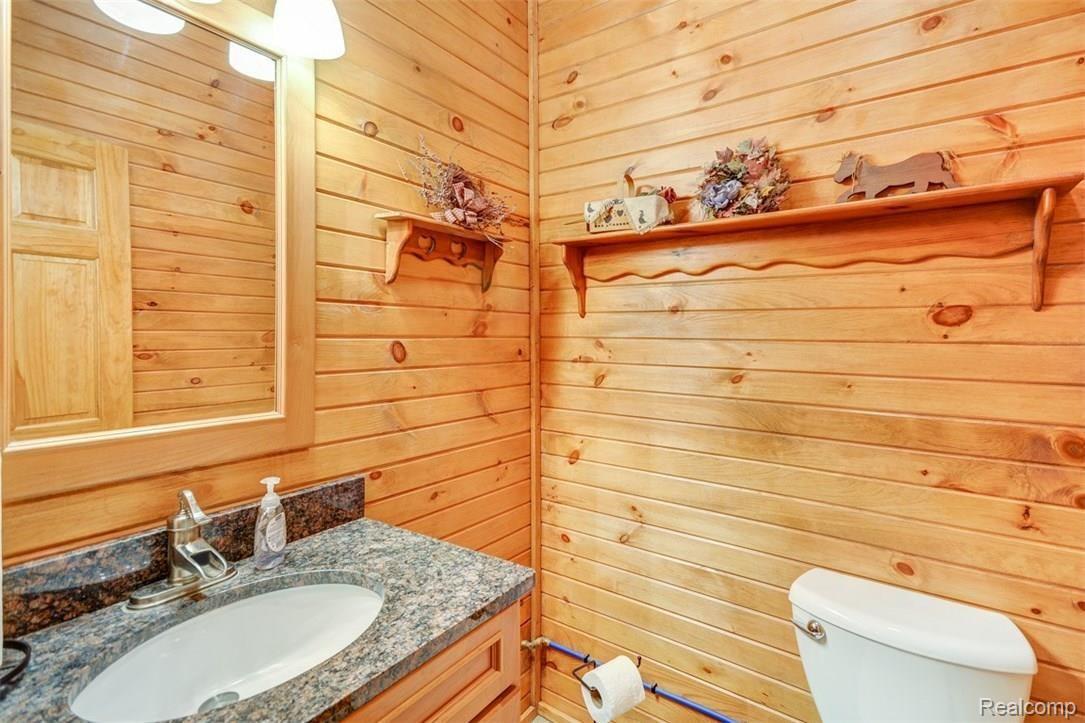4647 Holt Road Webberville, MI 48892 - Photo 8 of 44 81.jpg