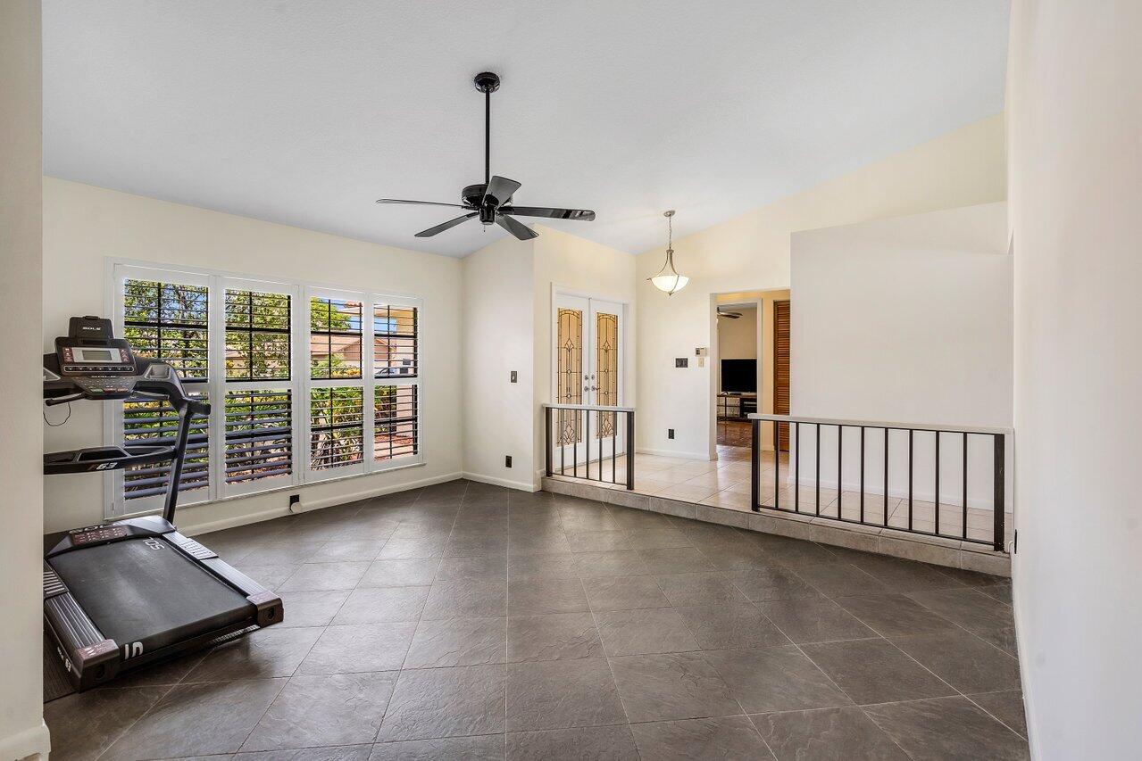 20946 Raindance Lane Boca Raton, FL 33428 - Photo 7 of 43 Living Room