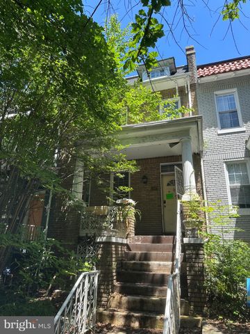 $620,000 | 749 Princeton Place Northwest, Washington, DC 20010