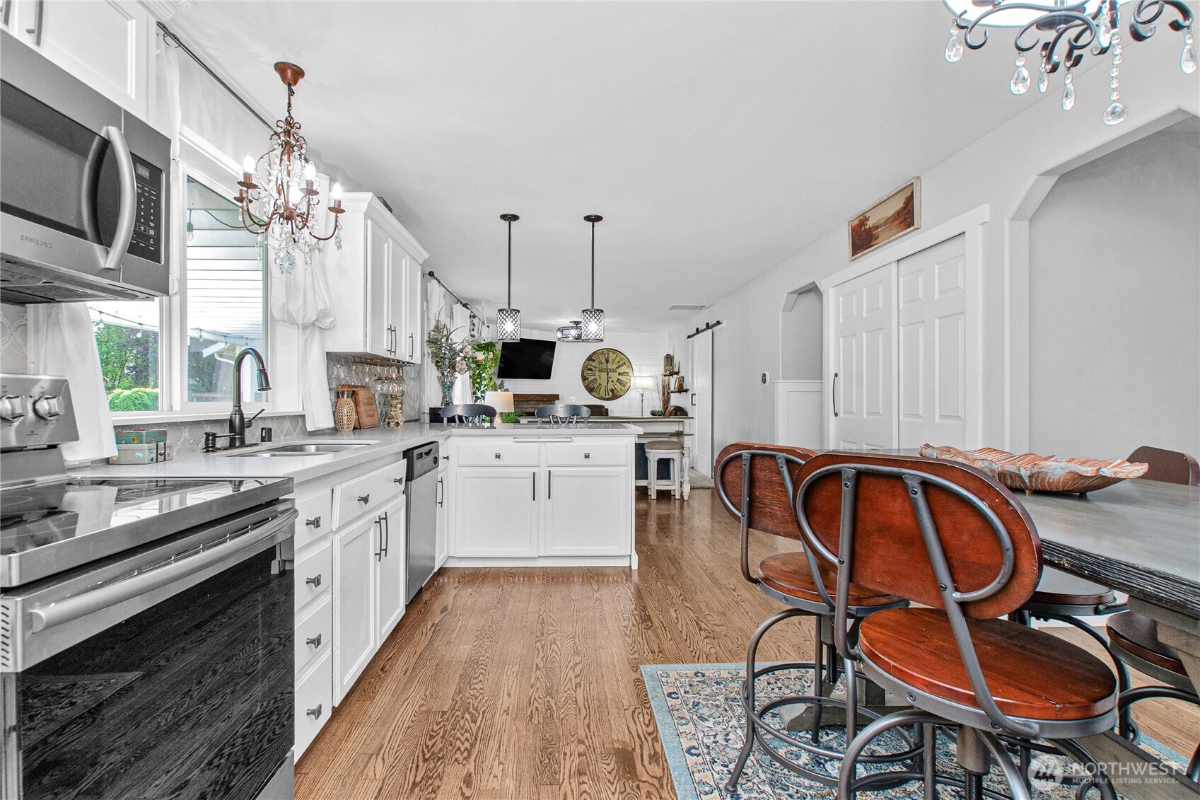 8328 49th Loop Southeast Olympia, WA 98513 - Photo 11 of 40 Gallery Image 11
