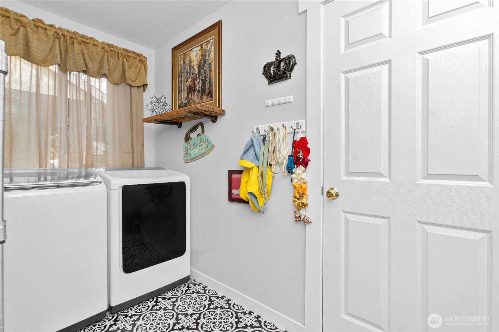 8328 49th Loop Southeast Olympia, WA 98513 - Photo 19 of 40 Gallery Image 19