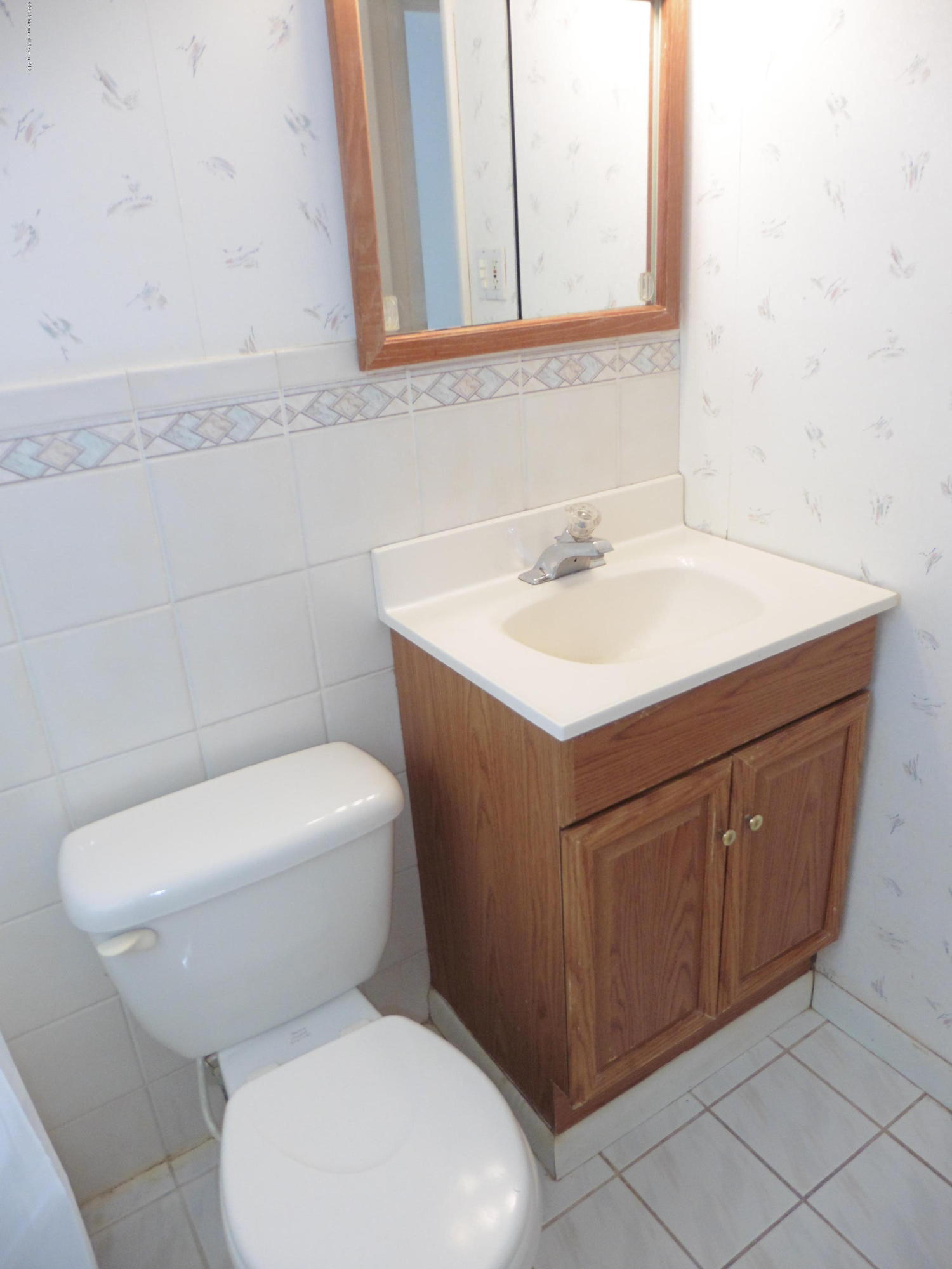 667 Hopping Road Belford, NJ 07718 - Photo 18 of 25 P1000443