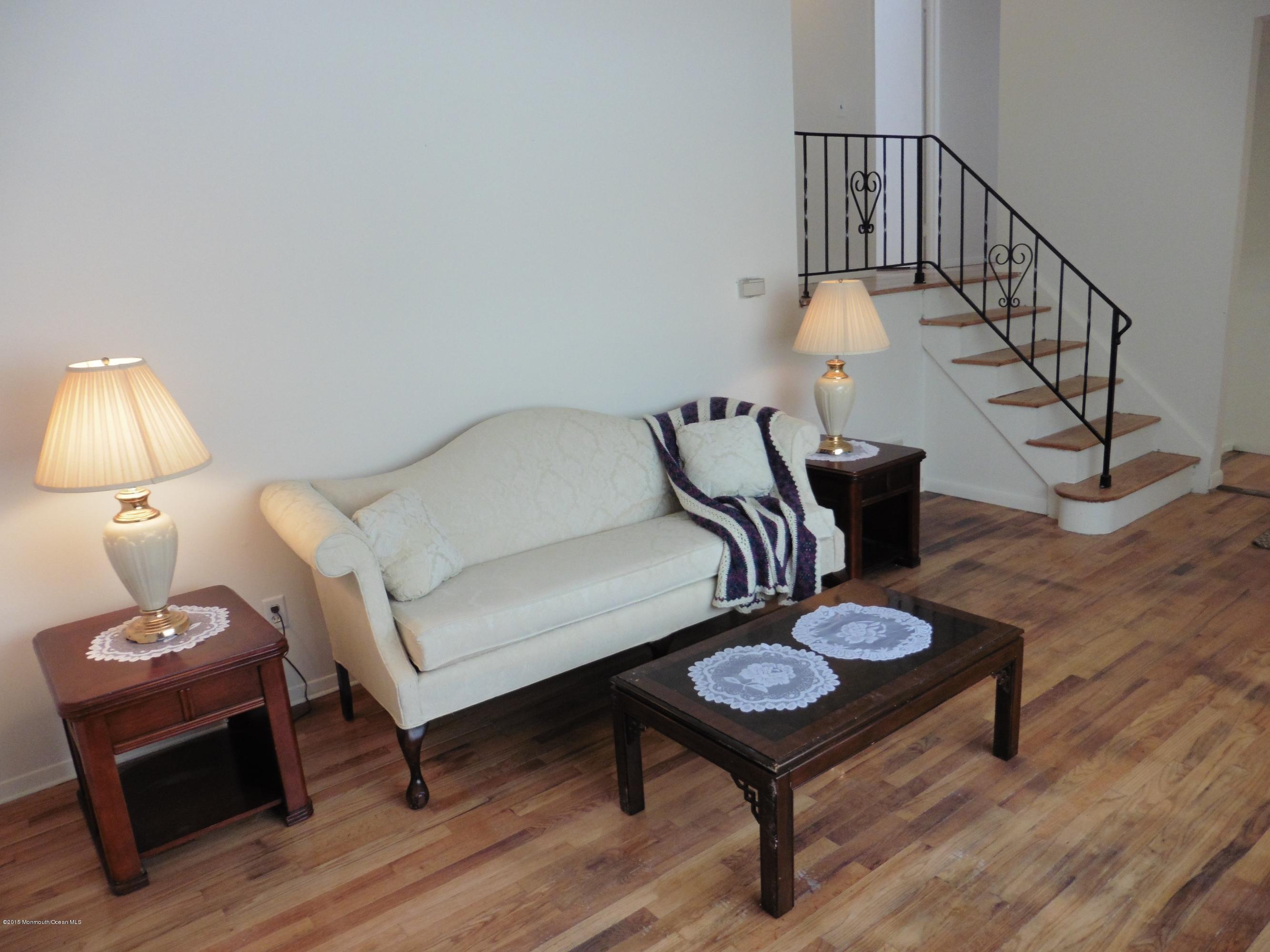 667 Hopping Road Belford, NJ 07718 - Photo 3 of 25 3