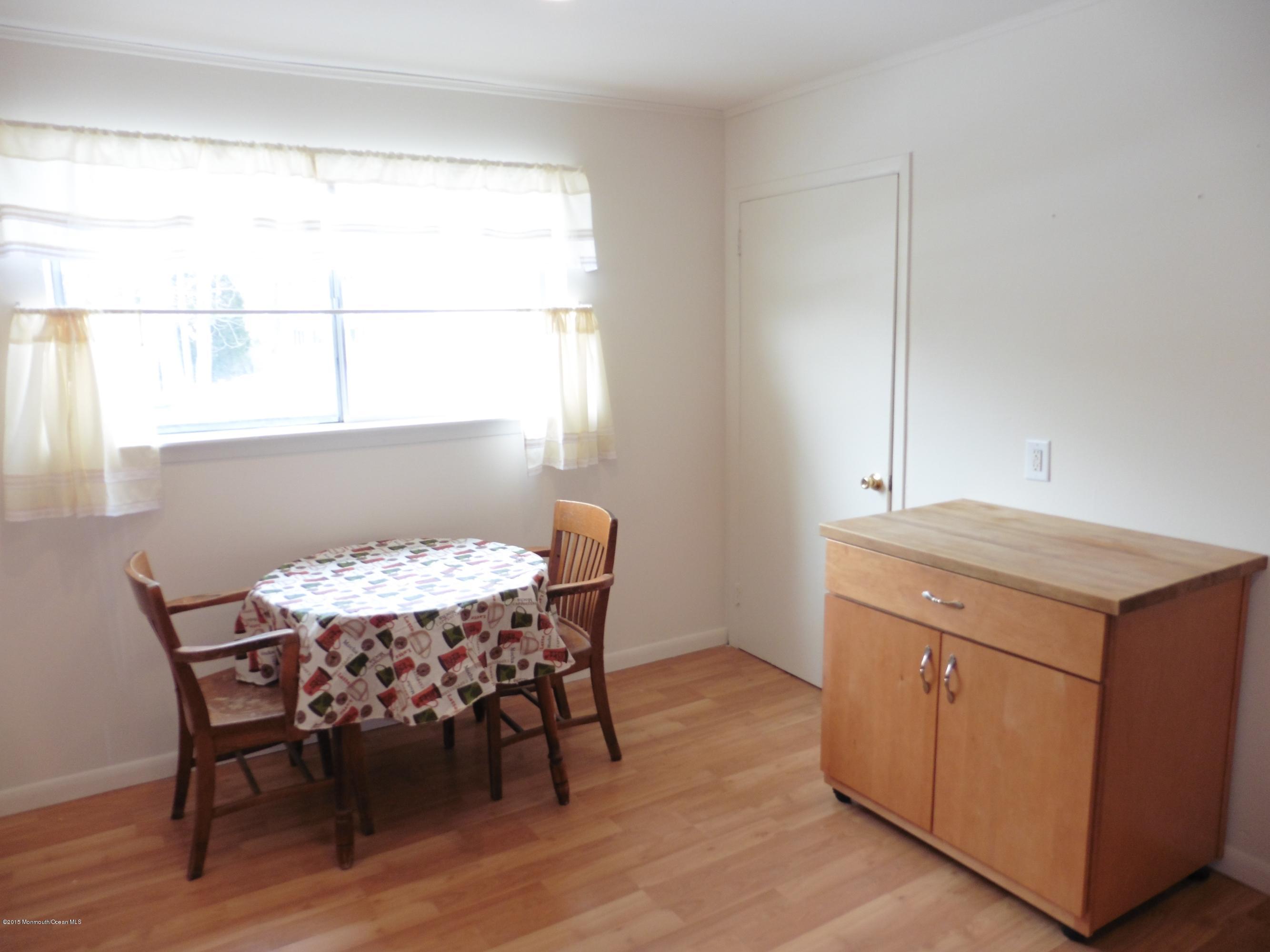 667 Hopping Road Belford, NJ 07718 - Photo 8 of 25 9