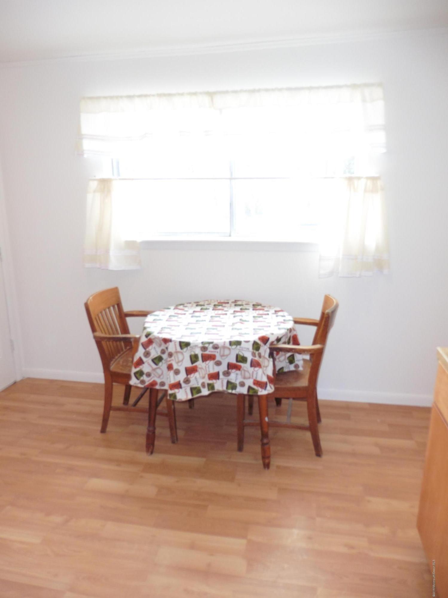 667 Hopping Road Belford, NJ 07718 - Photo 9 of 25 10