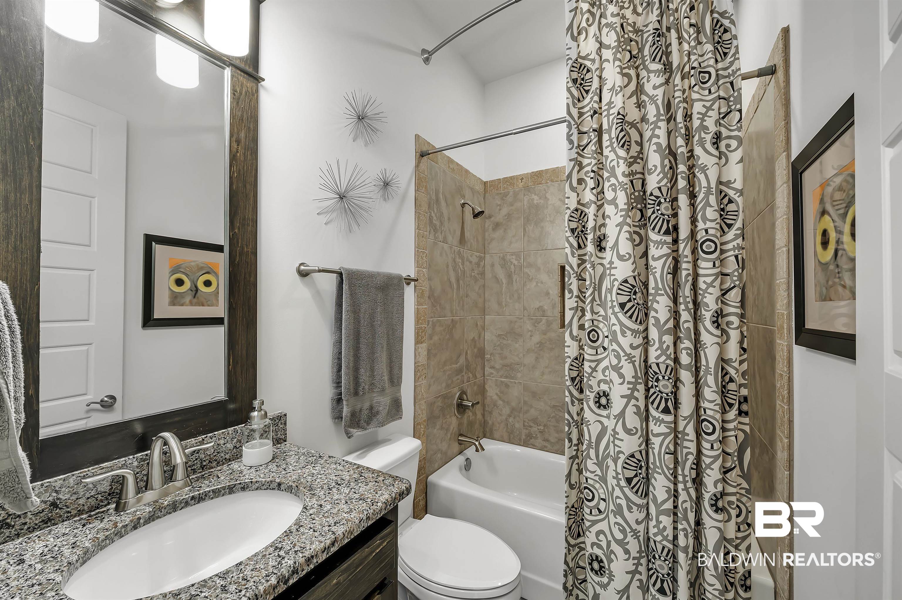 11202 Redfern Road Daphne, AL 36526 - Photo 23 of 50 Bathroom 2