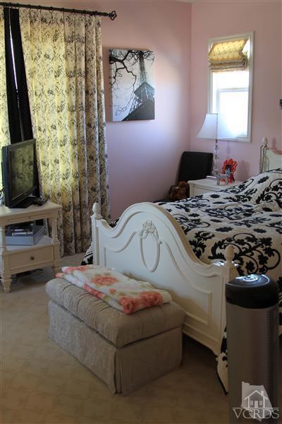 1189 Wetherby Street Simi Valley, CA 93065 - Photo 19 of 28 Additional Photo