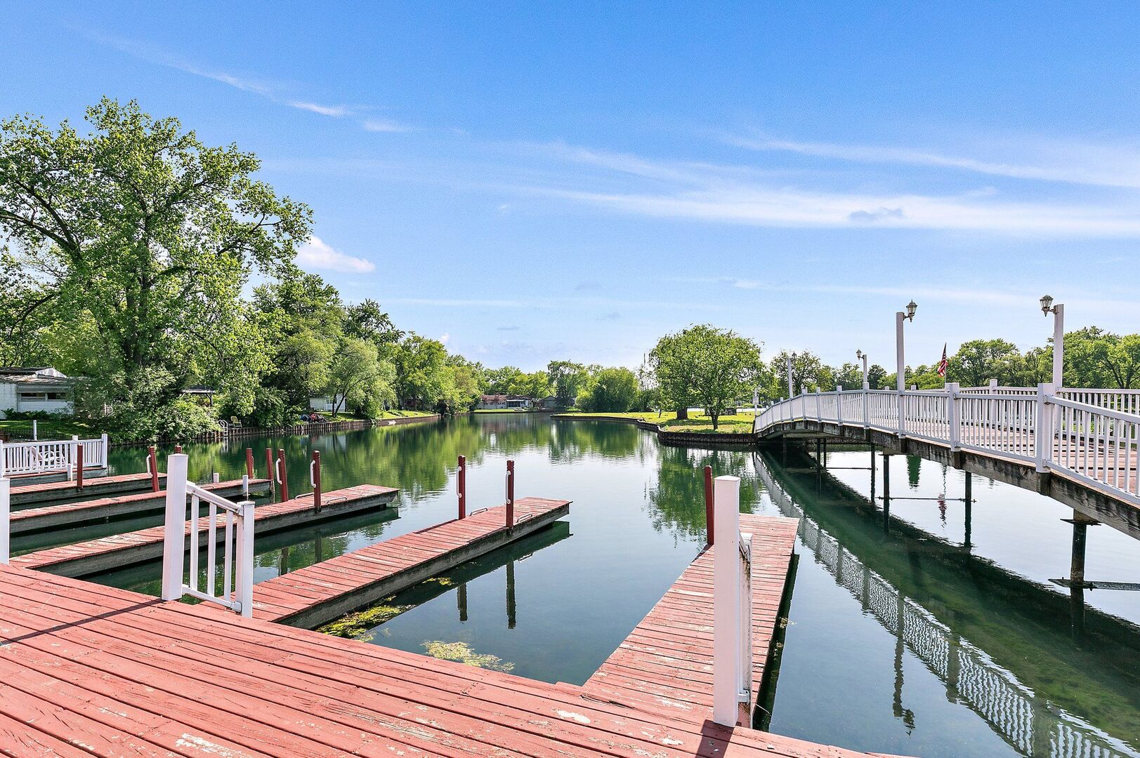 221 Big Peninsula Road Elgin, IL 60123 - Photo 22 of 26