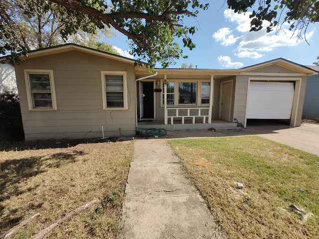 $79,000 | 2205 38th Street, Lubbock, TX 79412