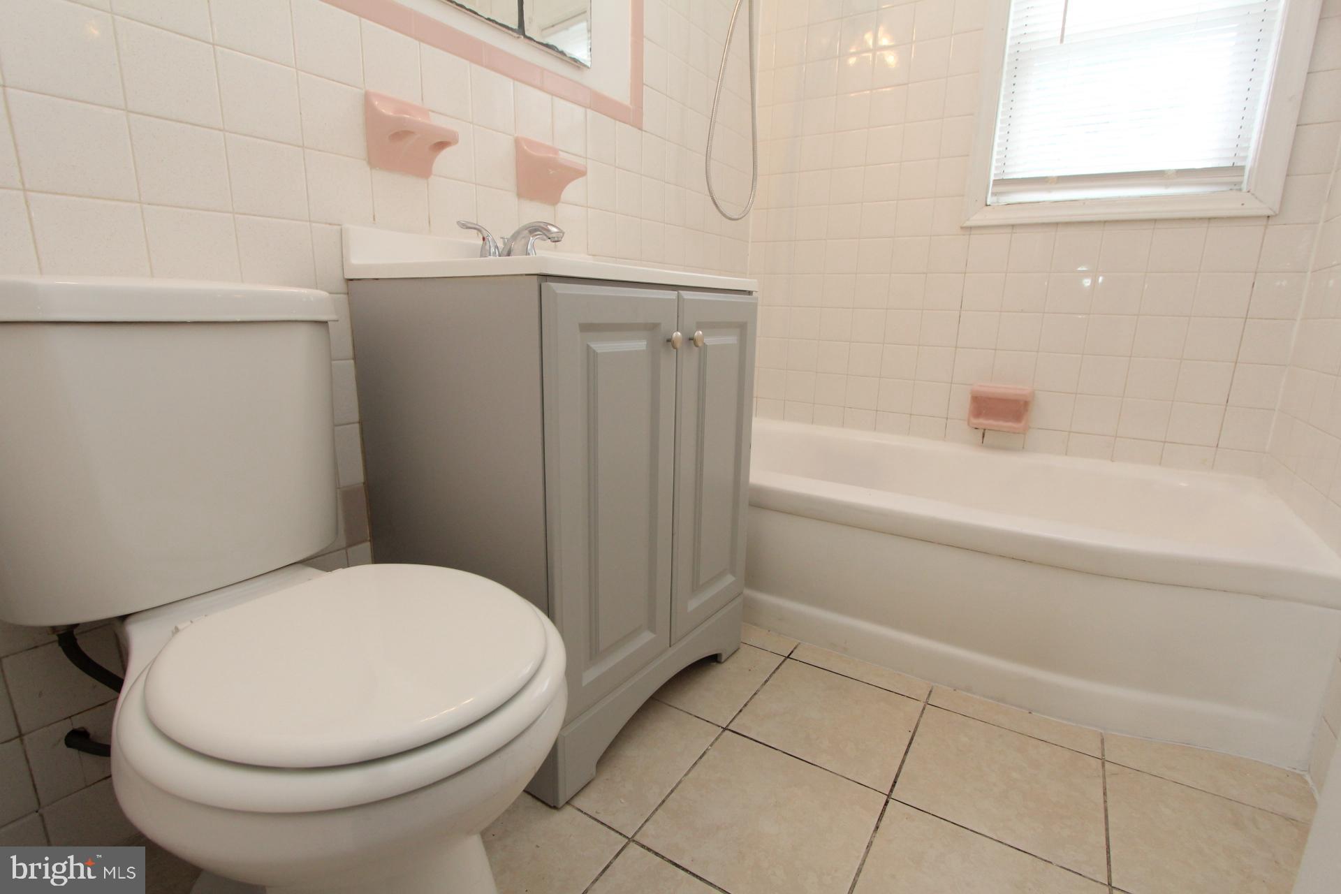 5634 Mitchell Road Levittown, PA 19057 - Photo 14 of 17
