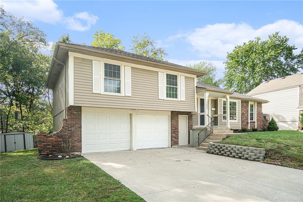 12904 Overhill Avenue Grandview, MO 64030 - Photo 3 of 30
