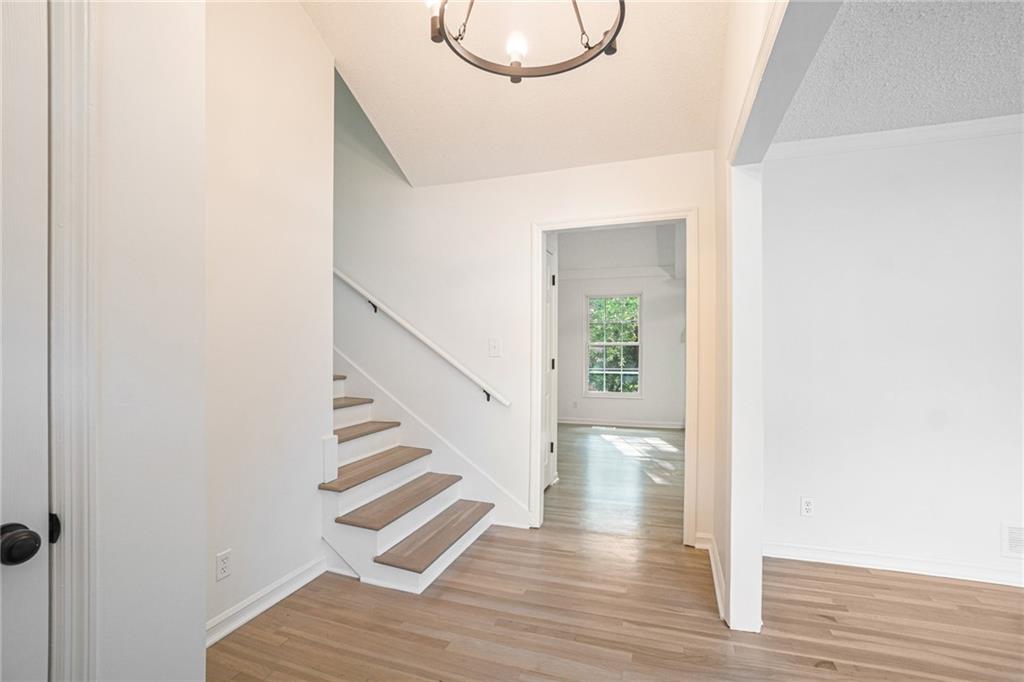 12904 Overhill Avenue Grandview, MO 64030 - Photo 5 of 30