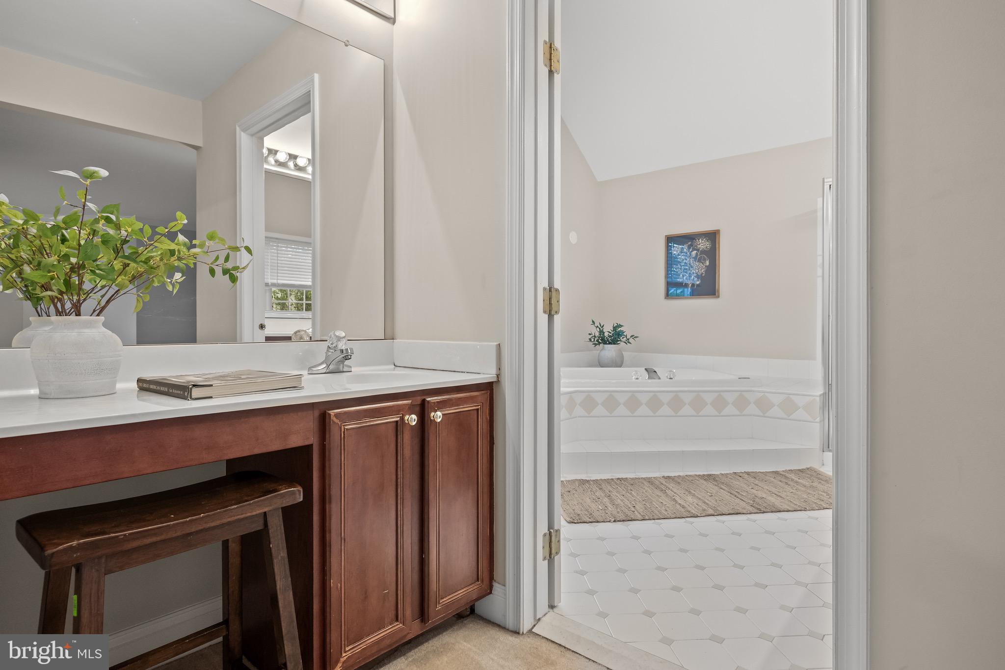 127 Oakmont Drive Moorestown, NJ 08057 - Photo 33 of 43