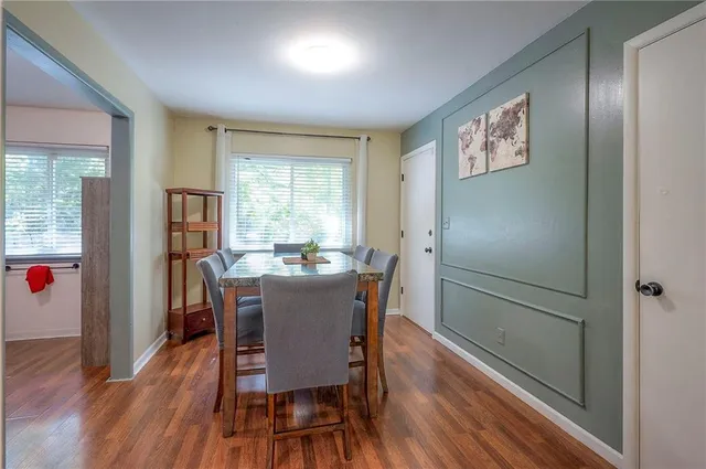 $395,000 | 7909 Grandview Street, Overland Park, KS 66204