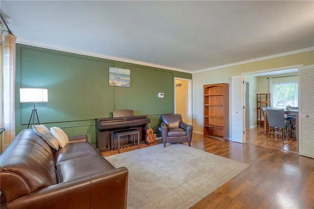 $395,000 | 7909 Grandview Street, Overland Park, KS 66204