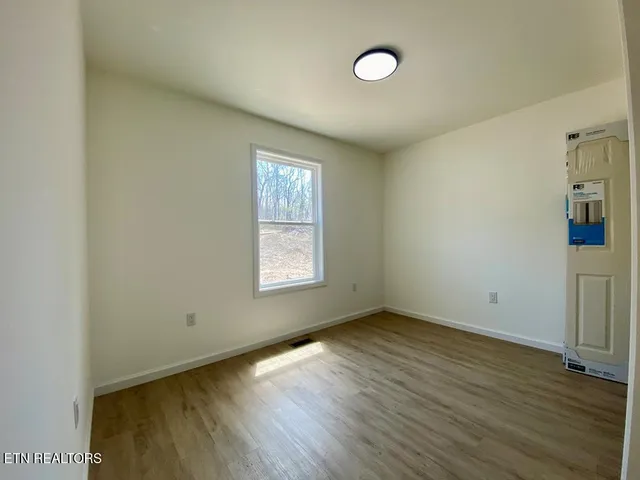 $259,900 | 6383 Valley View Road, Crossville, TN 38572