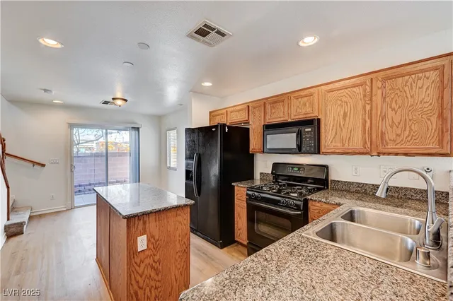 $369,000 | 9506 Diamond Bridge Avenue, Las Vegas, NV 89166