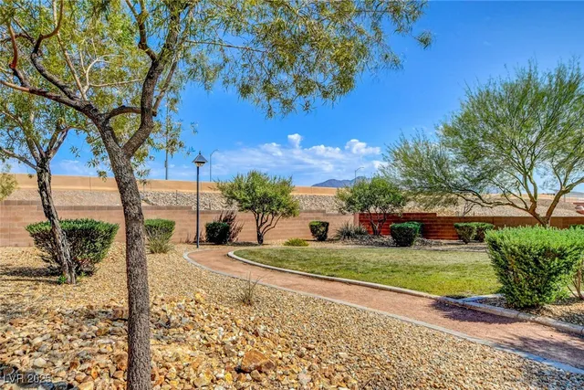 $369,000 | 9506 Diamond Bridge Avenue, Las Vegas, NV 89166