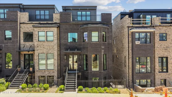 $1,885,000 | 9418 Horizon Drive, Knoxville, TN 37922
