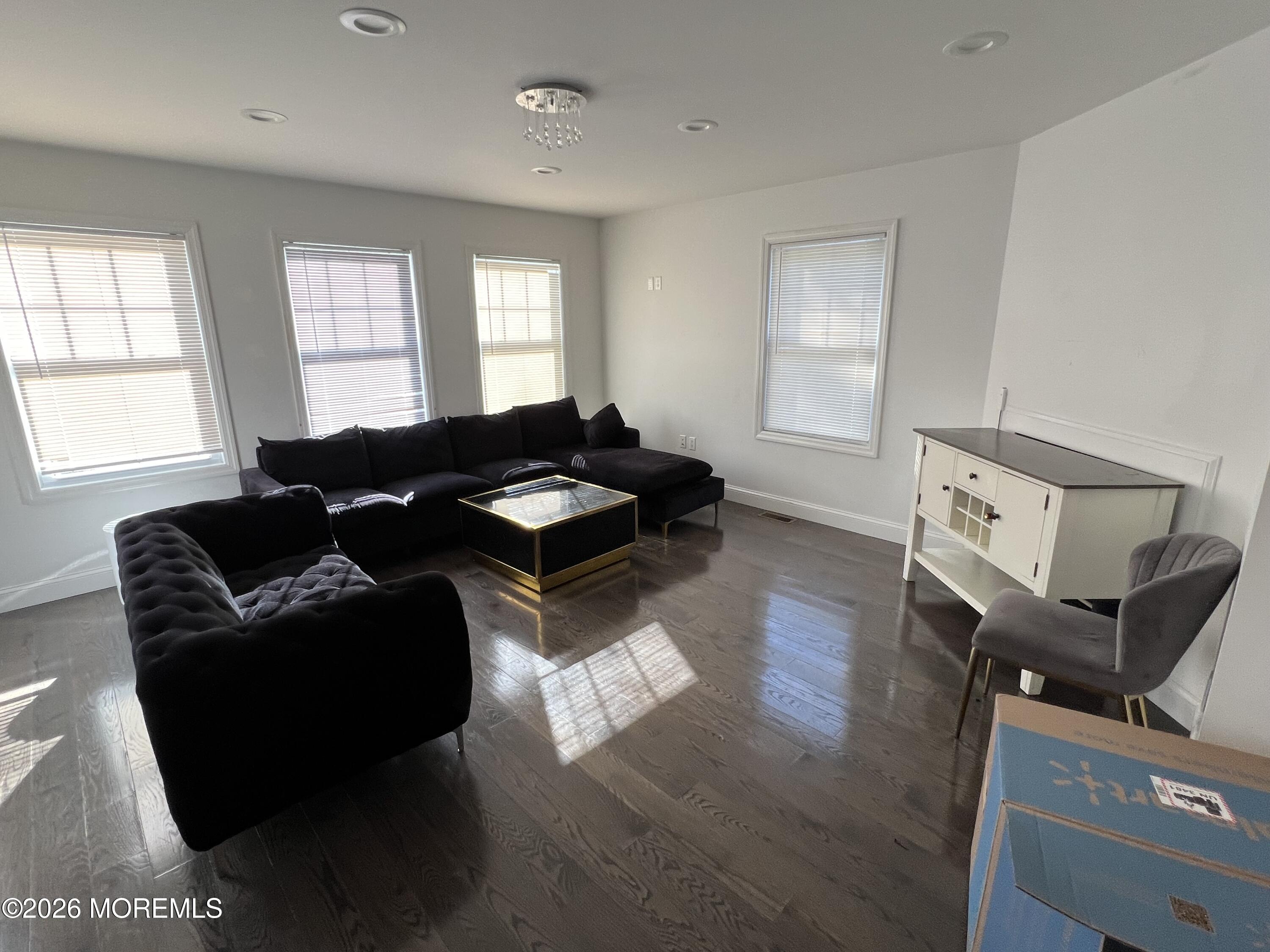 8 Ridge Road West Long Branch, NJ 07764 - Photo 2 of 37 IMG_8863