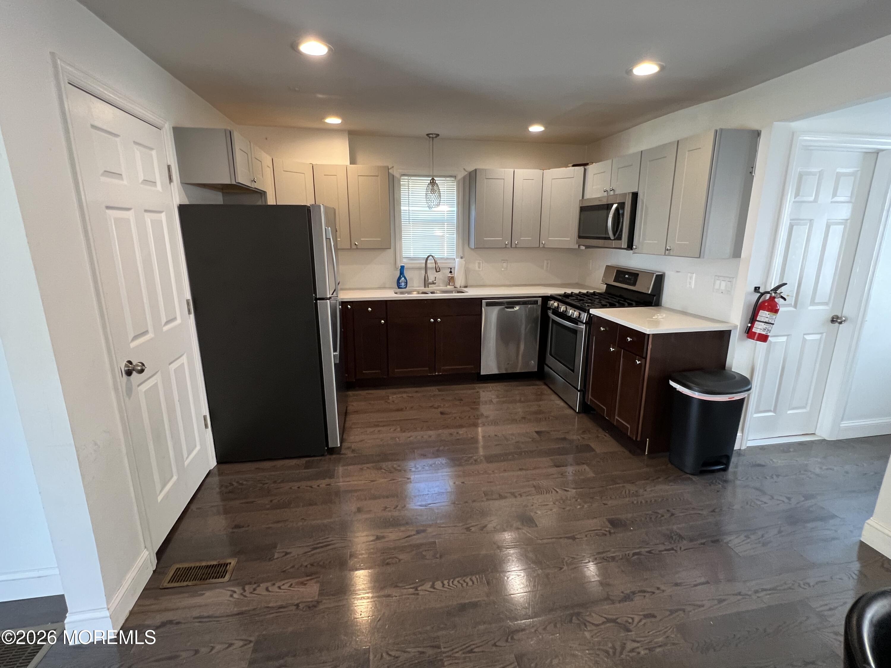 8 Ridge Road West Long Branch, NJ 07764 - Photo 6 of 37 IMG_8862