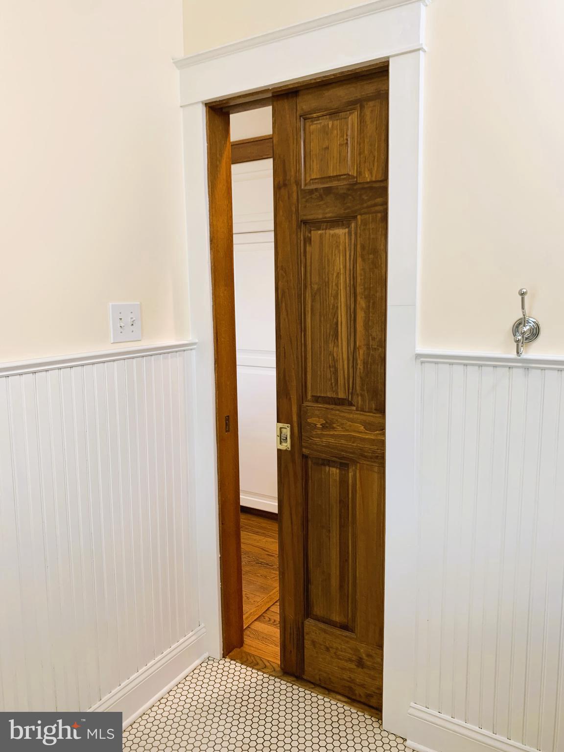 7001 Edgemont Road Frederick, MD 21702 - Photo 35 of 51 Pocket doors