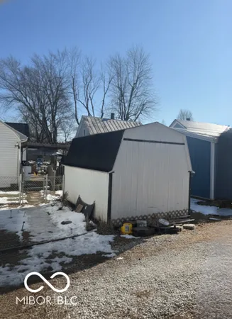 $164,900 | 313 North Mill Street, Fairmount, IN 46928