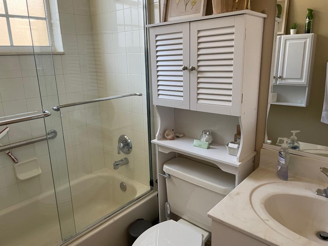 146 Coconut Key Lane Delray Beach, FL 33484 - Photo 15 of 19 bathroom 2