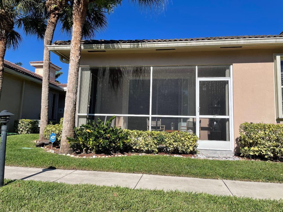 146 Coconut Key Lane Delray Beach, FL 33484 - Photo 2 of 19 Backyard