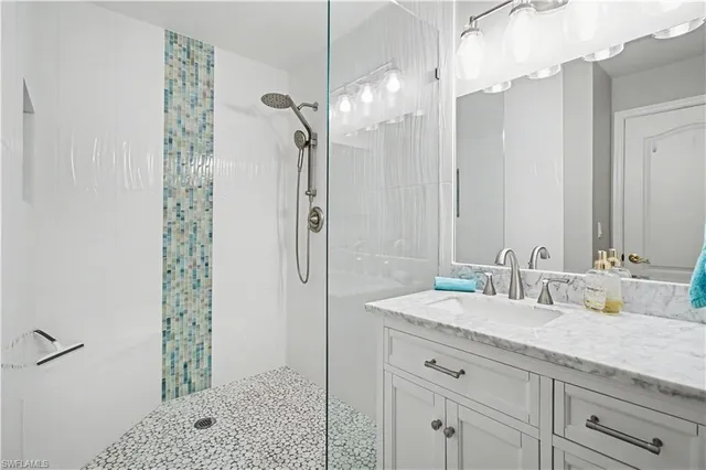 $394,900 | 206 Newport Drive, Unit 803, Naples, FL 34114