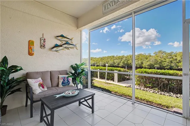 $394,900 | 206 Newport Drive, Unit 803, Naples, FL 34114