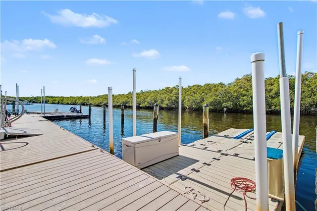 $394,900 | 206 Newport Drive, Unit 803, Naples, FL 34114