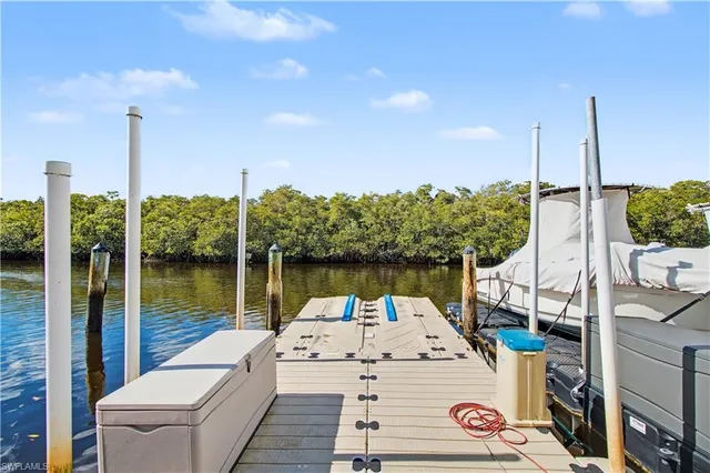 $394,900 | 206 Newport Drive, Unit 803, Naples, FL 34114