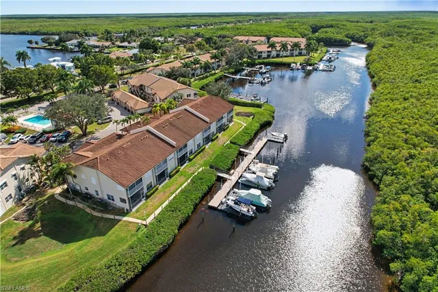 $394,900 | 206 Newport Drive, Unit 803, Naples, FL 34114